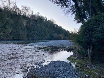 Casa a orilla del río Toltén a 18 kilómetros de Villarrica