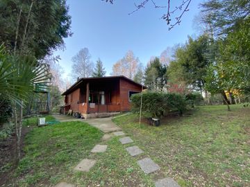 Casa a orilla del río Toltén a 18 kilómetros de Villarrica