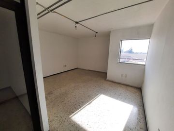 OFICINAS EN RENTA EN EDIFICIO ZONA CENTRO