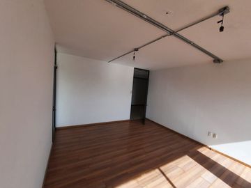 OFICINAS EN RENTA EN EDIFICIO ZONA CENTRO