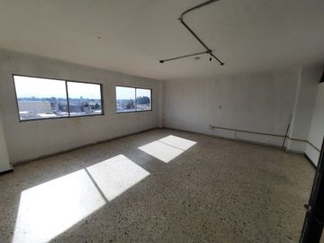 OFICINAS EN RENTA EN EDIFICIO ZONA CENTRO