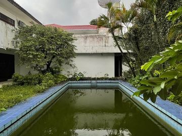 RUMAH at Jl SEKOLAH KENCANA, PONDOK INDAH