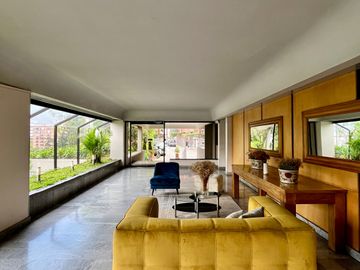 Departamento en venta de 3 dormitorios, en Quito Ecuador Sector Bellavista