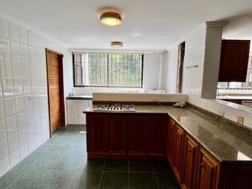 Departamento en venta de 3 dormitorios, en Quito Ecuador Sector Bellavista
