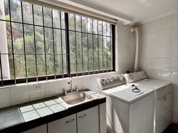 Departamento en venta de 3 dormitorios, en Quito Ecuador Sector Bellavista