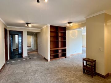 Departamento en venta de 3 dormitorios, en Quito Ecuador Sector Bellavista