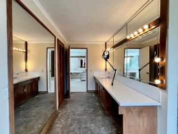 Departamento en venta de 3 dormitorios, en Quito Ecuador Sector Bellavista