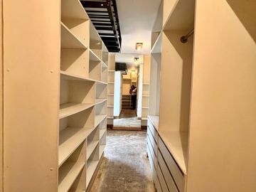 Departamento en venta de 3 dormitorios, en Quito Ecuador Sector Bellavista