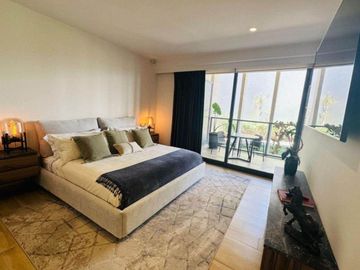 Condo con terraza, cuarto de lavado, Gimnasio, Alberca, pre-construccion Zibata, Queretaro.