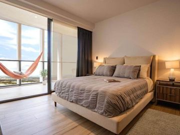 Condo con terraza, cuarto de lavado, Gimnasio, Alberca, pre-construccion Zibata, Queretaro.