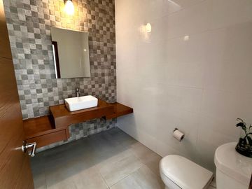 Casa en Venta en Fracc Arbolada, Bosques de Santa Anita
