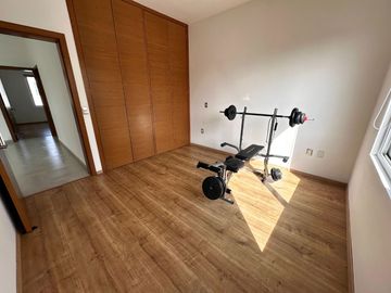 Casa en Venta en Fracc Arbolada, Bosques de Santa Anita