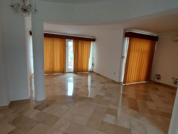 Samborondon, Venta Linda Casa 3 Dorm. con Vista Al Río