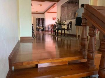 Fully Furnished House & Lot For Sale in Makiling Heights Subdv., Los Banos, Laguna