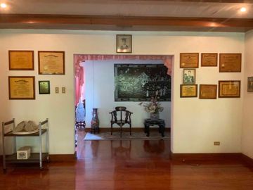 Fully Furnished House & Lot For Sale in Makiling Heights Subdv., Los Banos, Laguna