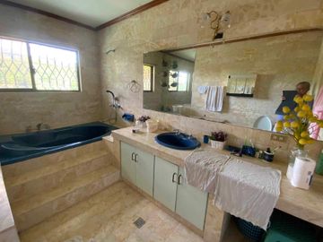 Fully Furnished House & Lot For Sale in Makiling Heights Subdv., Los Banos, Laguna