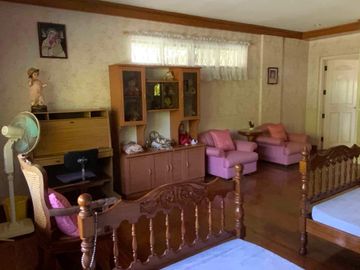 Fully Furnished House & Lot For Sale in Makiling Heights Subdv., Los Banos, Laguna