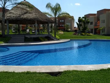 Casa en condominio con alberca en Emiliano Zapata