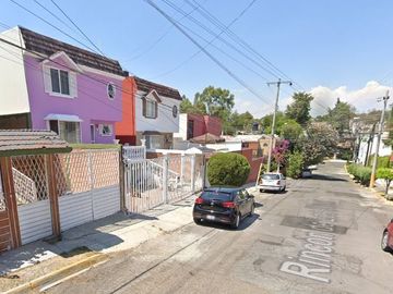 ¡¡Remate Elegante e inigualable casa en Col. Rincón Arboledas, Heroica Puebla de Zaragoza, Puebla!!