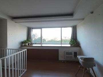 JAJ - FOR SALE: 3 Bedroom Unit in Lee Gardens, Mandaluyong