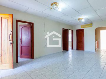 Villa en Venta en Urbanización San Patricio, Machala
