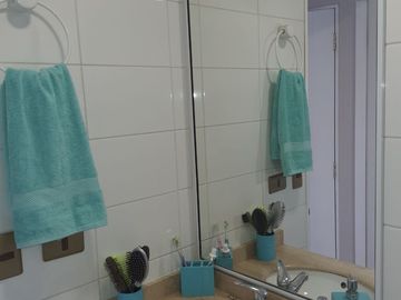 Condominio, Con 2 estacionamientos y baño de visita, La Cruz casi La Calera