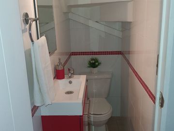 Condominio, Con 2 estacionamientos y baño de visita, La Cruz casi La Calera