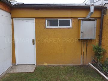 Condominio, Con 2 estacionamientos y baño de visita, La Cruz casi La Calera