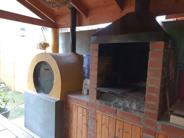 Condominio, Con 2 estacionamientos y baño de visita, La Cruz casi La Calera