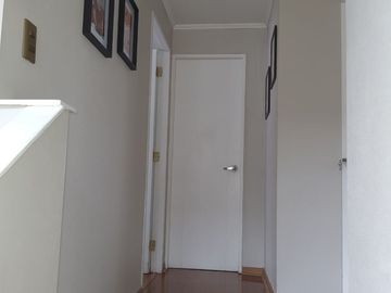 Condominio, Con 2 estacionamientos y baño de visita, La Cruz casi La Calera