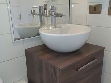 Condominio, Con 2 estacionamientos y baño de visita, La Cruz casi La Calera