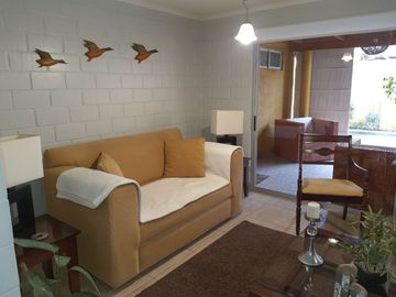 Condominio, Con 2 estacionamientos y baño de visita, La Cruz casi La Calera