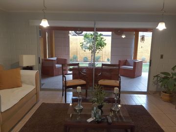 Condominio, Con 2 estacionamientos y baño de visita, La Cruz casi La Calera