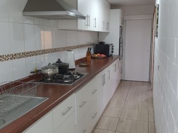 Condominio, Con 2 estacionamientos y baño de visita, La Cruz casi La Calera