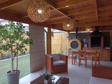 Condominio, Con 2 estacionamientos y baño de visita, La Cruz casi La Calera