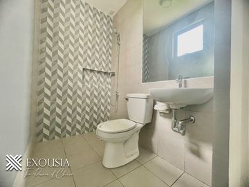 3BR-2TB Single Attached House and Lot For Sale in Sentrina Alaminos Along the Highway