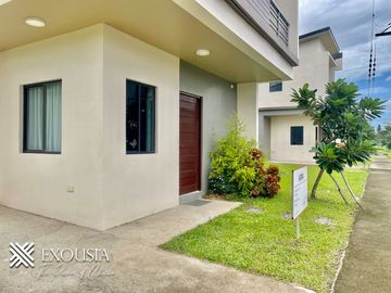 3BR-2TB Single Attached House and Lot For Sale in Sentrina Alaminos Along the Highway