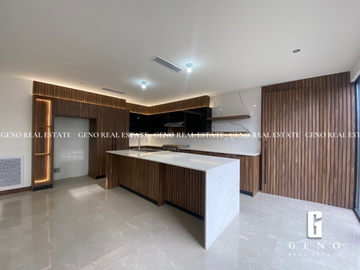 CASA MODERNA EN VENTA EN LA CANTERA