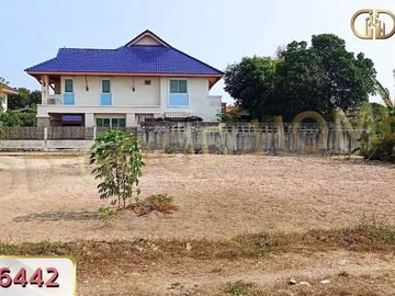 📢🌄 Empty land for sale, 244 square wah, filled, golden location, next to Mit Samphan Road Mueang Chonburi District