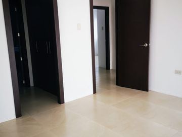 VENTA CASA URBANIZACION COSTA DEL ESTE, CERCA AL AEROPUERTO ELOY ALFARO DEDE MANTA, TRAMO 3 VIA CIRCUNVALACIÓN