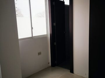 VENTA CASA URBANIZACION COSTA DEL ESTE, CERCA AL AEROPUERTO ELOY ALFARO DEDE MANTA, TRAMO 3 VIA CIRCUNVALACIÓN