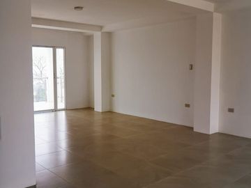 VENTA CASA URBANIZACION COSTA DEL ESTE, CERCA AL AEROPUERTO ELOY ALFARO DEDE MANTA, TRAMO 3 VIA CIRCUNVALACIÓN