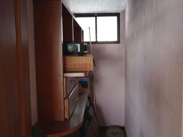 VENDO AMPLIA CASA DE 4 DORMITORIOS, SECTOR AMAGASI DEL INCA, AMPLIA, FABULOSA,