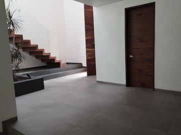 Casa Nueva En Venta Con Recámara En Planta Baja En Paraíso Country Club