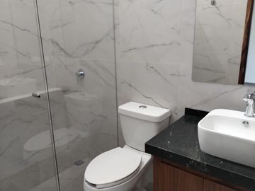 Casa Nueva En Venta Con Recámara En Planta Baja En Paraíso Country Club