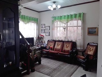 House and Lot For Sale in Valenza Crown Asia, Sta. Rosa, Laguna