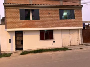 Se Vende Casa en Lurín