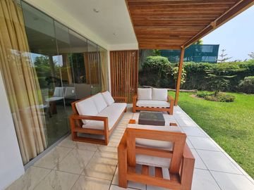 ESPECTACULAR CASA DE CAMPO EN PACHACAMAC