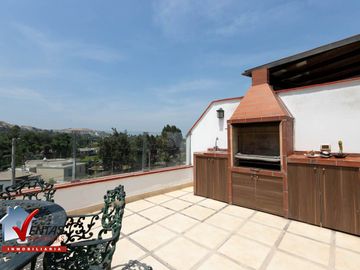 VENTA DPARTAMENTO DUPLEX EN ESQUINA EN SURCO CON VISTA A CASUARINAS