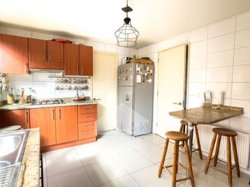 Excelente casa en condominio, gran terreno, seguridad 24/7